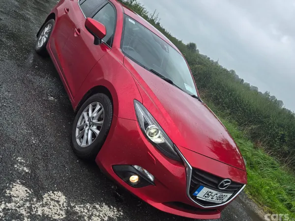 Mazda Mazda3 Saloon, Diesel, 2015, Red