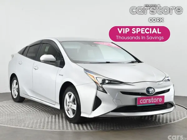 Toyota Prius Hatchback, Petrol Hybrid, 2017, Silver