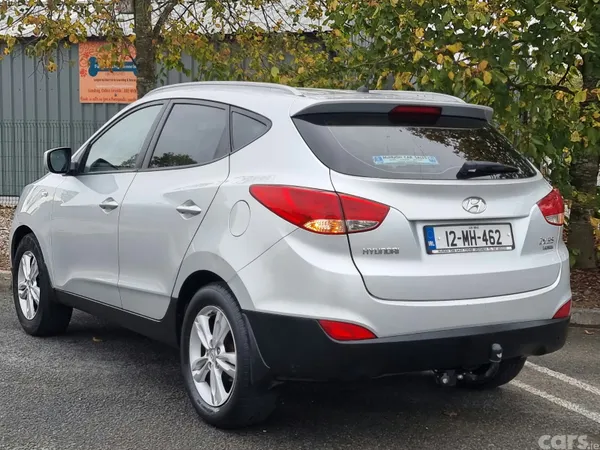 Hyundai ix35 SUV, Diesel, 2012, Silver