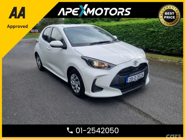 Toyota Yaris Hatchback, Petrol, 2020, White