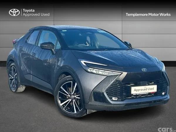 Toyota C-HR SUV, Petrol Hybrid, 2024, Grey