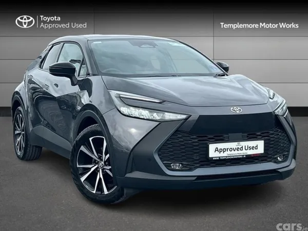 Toyota C-HR SUV, Petrol Hybrid, 2024, Grey