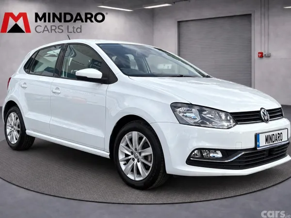 Volkswagen Polo Hatchback, Petrol, 2017, White