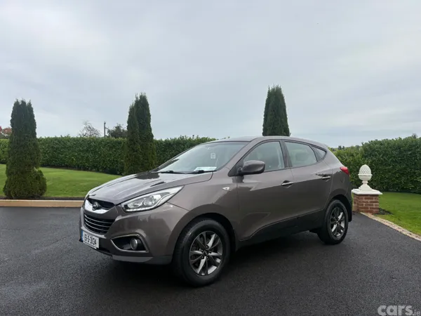 Hyundai ix35 SUV, Diesel, 2015, Brown