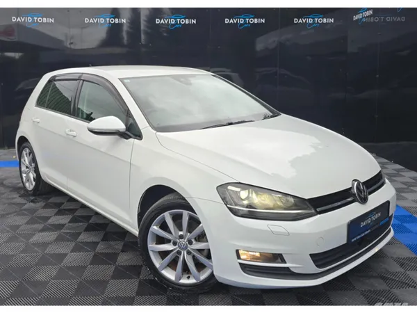 Volkswagen Golf Hatchback, Petrol, 2017, White