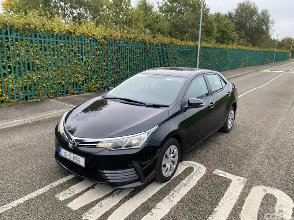 Toyota Corolla Saloon, Diesel, 2018, Black