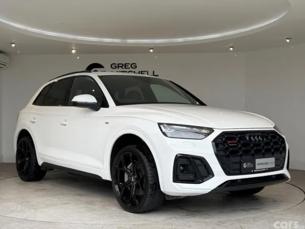 Audi Q5 SUV, Petrol Hybrid, 2023, White