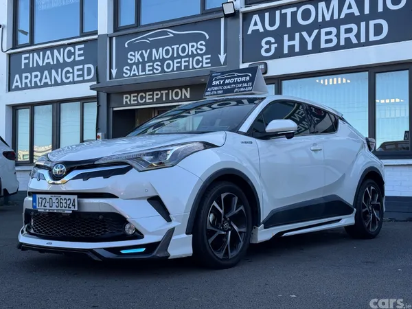 Toyota C-HR Hatchback, Petrol Hybrid, 2017, White