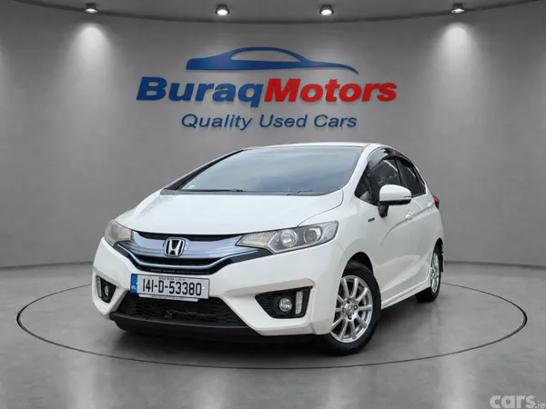 Honda Fit Hatchback, Petrol Hybrid, 2014, White