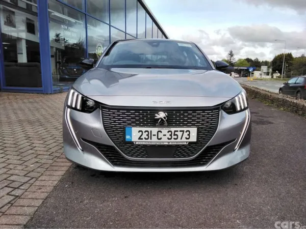 Peugeot 208 Hatchback, Electric, 2023, Grey
