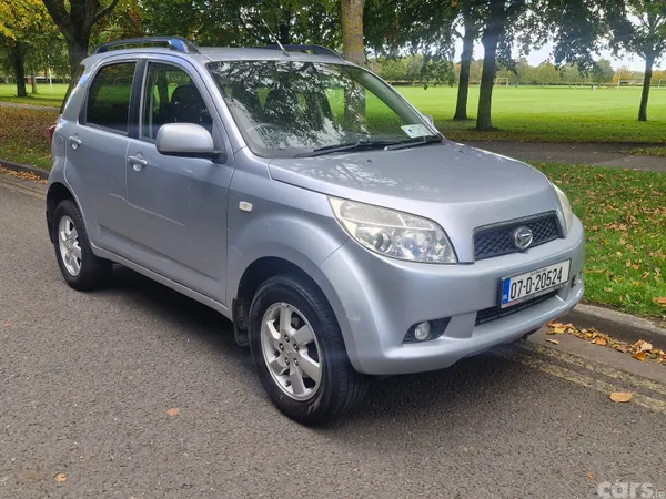 Daihatsu Terios SUV, Petrol, 2007, Silver