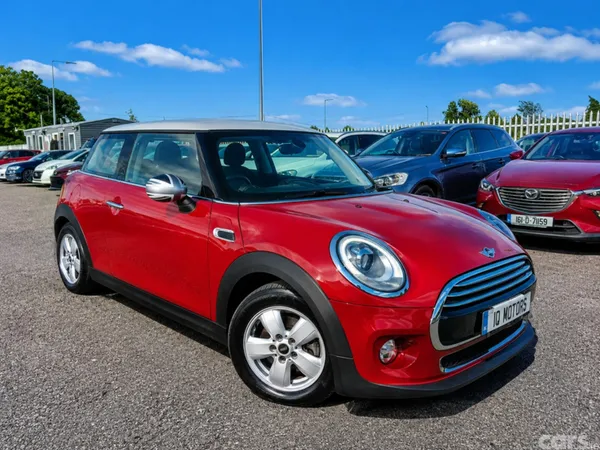 Mini Cooper Hatchback, Diesel, 2017, Red