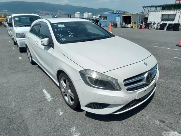 Mercedes-Benz A-Class Hatchback, Petrol, 2013, White