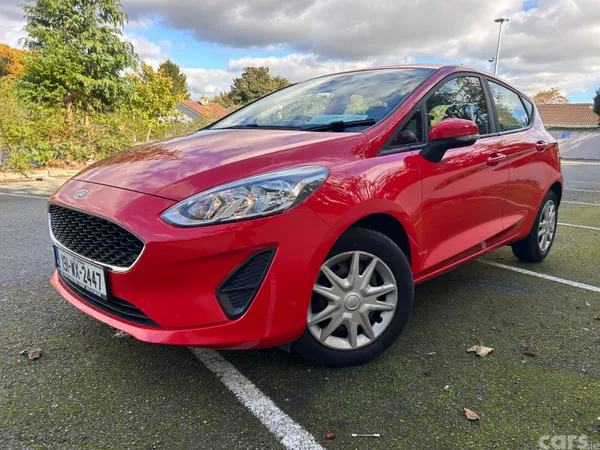 Ford Fiesta Hatchback, Petrol, 2019, Red