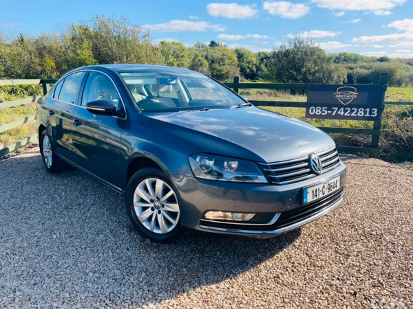 Volkswagen Passat Saloon, Diesel, 2014, Grey