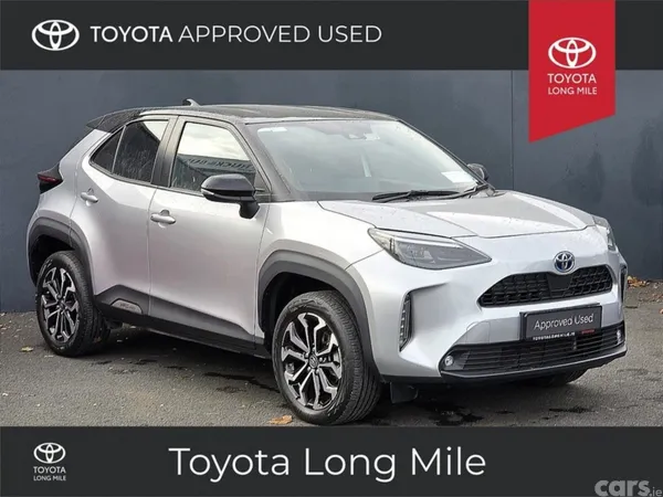 Toyota Yaris Cross Hatchback, Petrol Hybrid, 2022, Grey