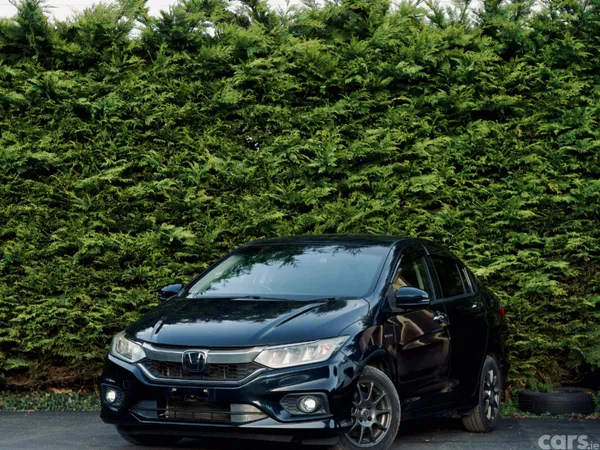 Honda Grace Hatchback, Petrol Hybrid, 2018, Blue