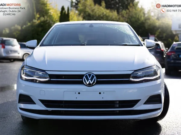 Volkswagen Polo Hatchback, Petrol, 2021, White