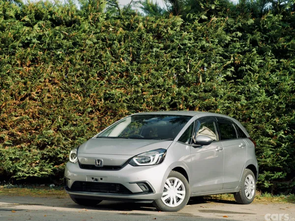 Honda Fit Hatchback, Petrol Hybrid, 2021, Silver