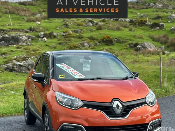 Renault Captur Hatchback, Diesel, 2016, Orange