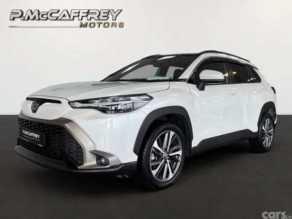 Toyota Corolla Cross SUV, Petrol Hybrid, 2023, White