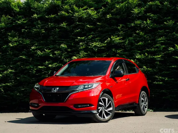 Honda Vezel Hatchback, Petrol Hybrid, 2017, Red