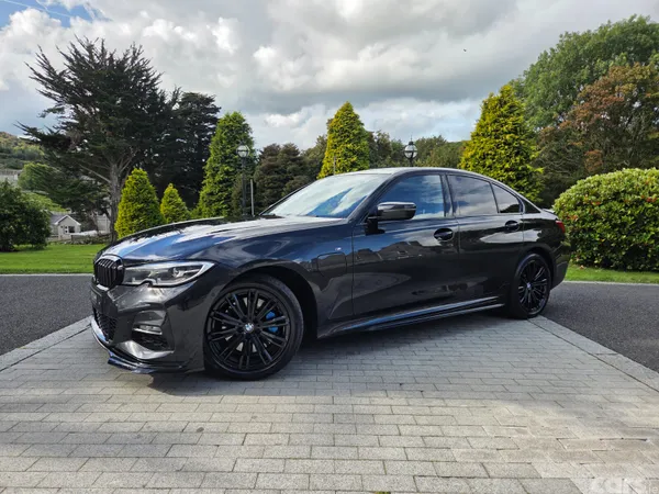 BMW 3-Series Saloon, Petrol Plug-in Hybrid, 2021, Black