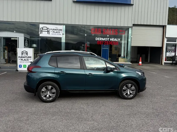 Peugeot 2008 Estate, Petrol, 2018, Green