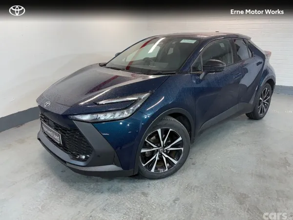 Toyota C-HR SUV, Petrol Hybrid, 2024, Blue