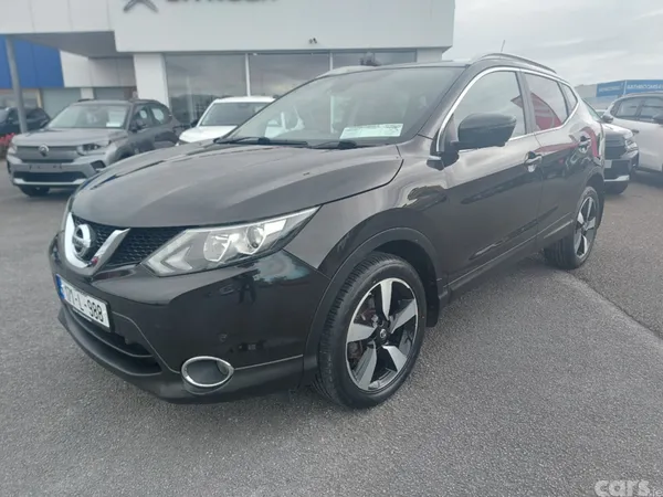 Nissan Qashqai MPV, Diesel, 2017, Black