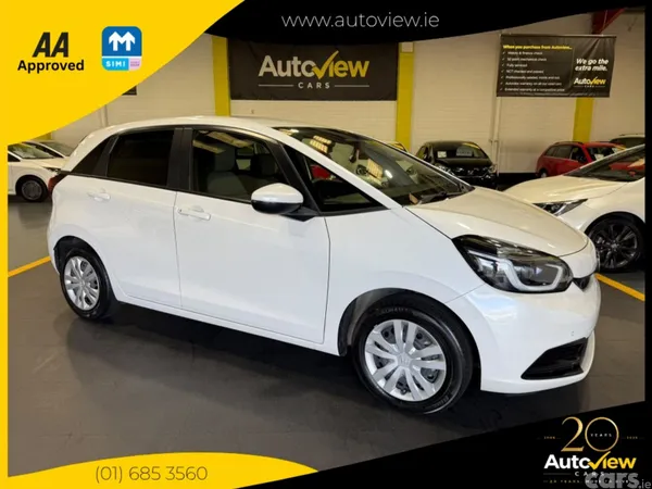 Honda Fit Hatchback, Petrol, 2023, White