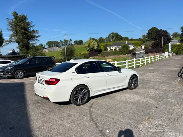 BMW 3-Series Saloon, Petrol Plug-in Hybrid, 2018, White
