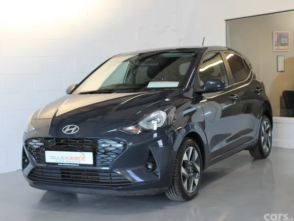 Hyundai i10 Hatchback, Petrol, 2024, Grey