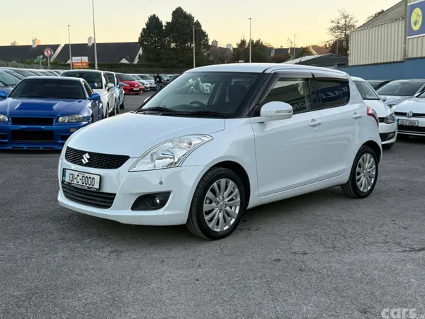 Suzuki Swift Hatchback, Petrol, 2013, White