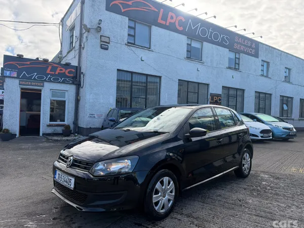 Volkswagen Polo Hatchback, Petrol, 2010, Black