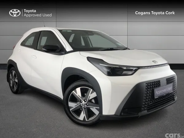 Toyota Aygo X Hatchback, Petrol Hybrid, 2026, White