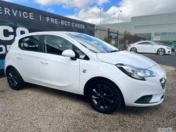 Opel Corsa Hatchback, Petrol, 2019, White