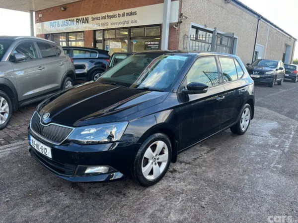 Skoda Fabia Hatchback, Diesel, 2016, Black