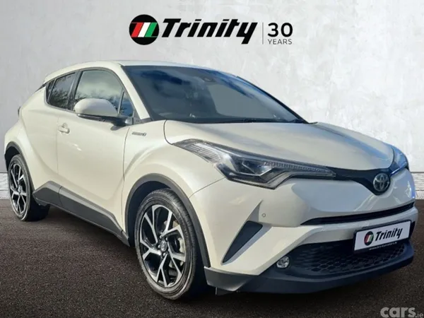 Toyota C-HR SUV, Petrol Hybrid, 2018, White