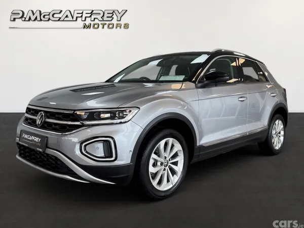 Volkswagen T-Roc SUV, Diesel, 2023, Silver