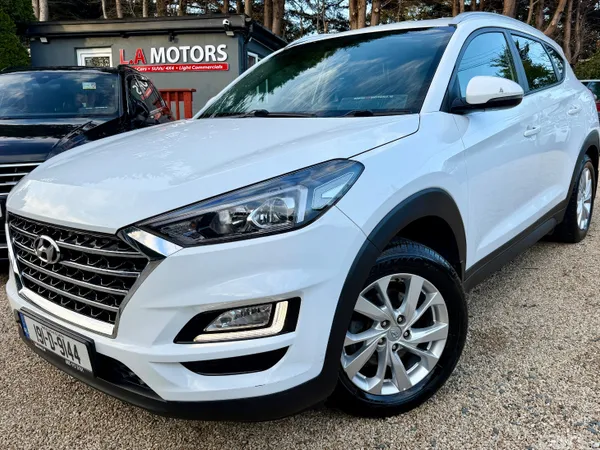 Hyundai Tucson SUV, Petrol, 2019, White