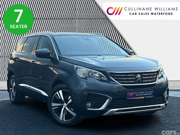 Peugeot 5008 MPV, Diesel, 2018, Blue
