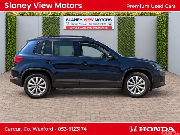 Volkswagen Tiguan SUV, Diesel, 2016, Blue