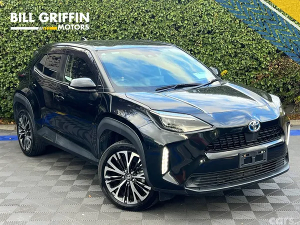 Toyota Yaris Cross Hatchback, Petrol Hybrid, 2021, Black