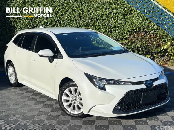 Toyota Corolla Estate, Petrol Hybrid, 2022, White