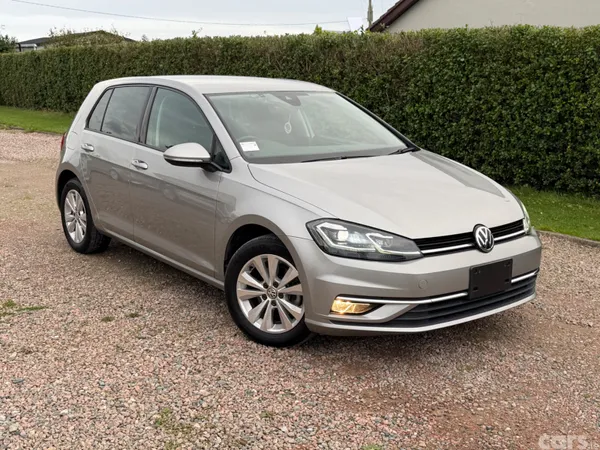 Volkswagen Golf Hatchback, Petrol, 2018, Beige