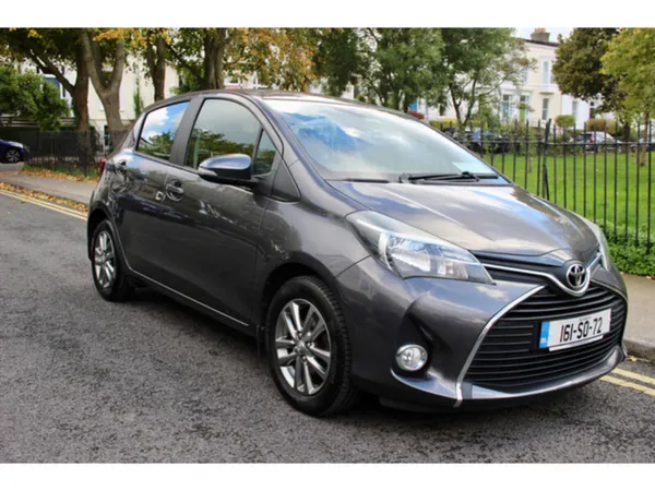 Toyota Yaris MPV, Petrol, 2016, Grey