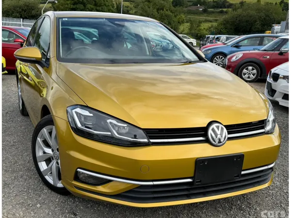 Volkswagen Golf Hatchback, Petrol, 2017, Gold