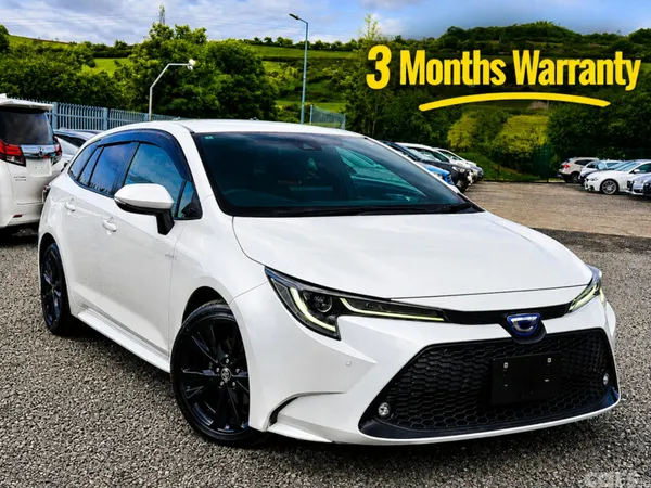 Toyota Corolla Hatchback, Petrol Hybrid, 2022, White