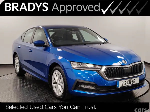 Skoda Octavia Hatchback, Diesel, 2021, Blue
